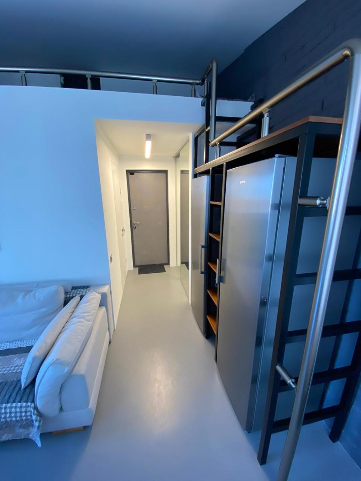 Sea View Apartment *